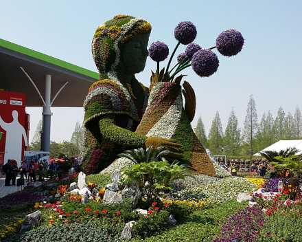 TerraCottem Universal en esculturas de flores, Exposición Internacional de la Fundación de las Flores de Goyang. Corea del Sur.