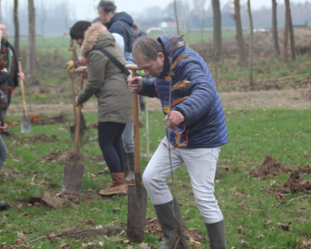 TerraCottem bvba steunt het bi-ventiel bos