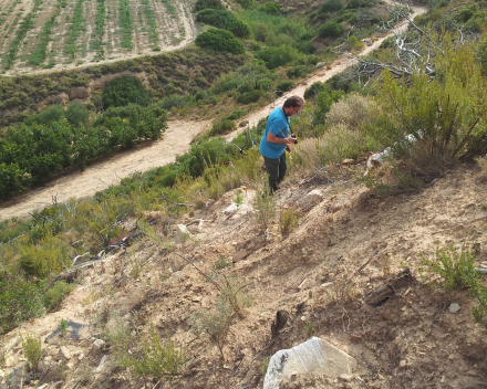 Jaime Coello guiar a los socios del proyecto.