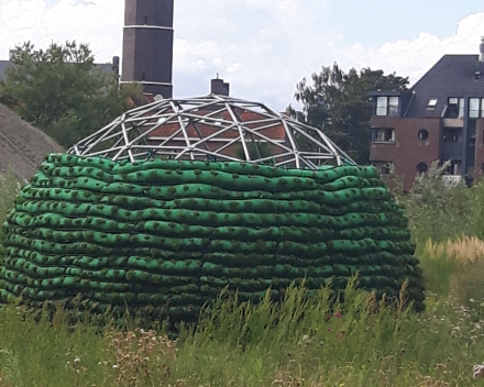 Een BIJzondere creatie - 1 jaar later